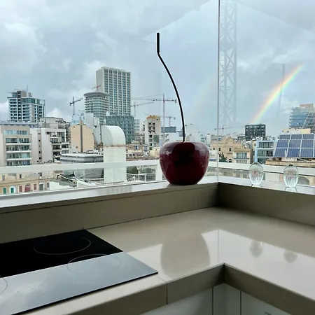 Cherry Penthouse In Spinola Bay