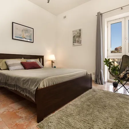 Cherry Penthouse In Spinola Bay Appartement San Ġiljan