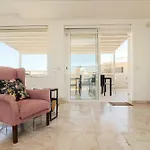 Cherry Penthouse In Spinola Bay
