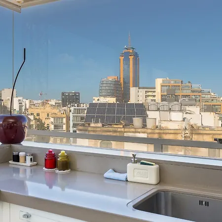 Cherry Penthouse In Spinola Bay Apartment *